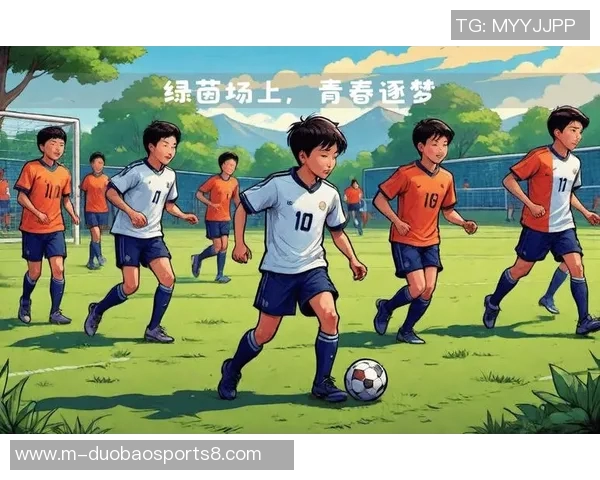 小足球的魅力与成长之路：从校园到职业的梦想与挑战